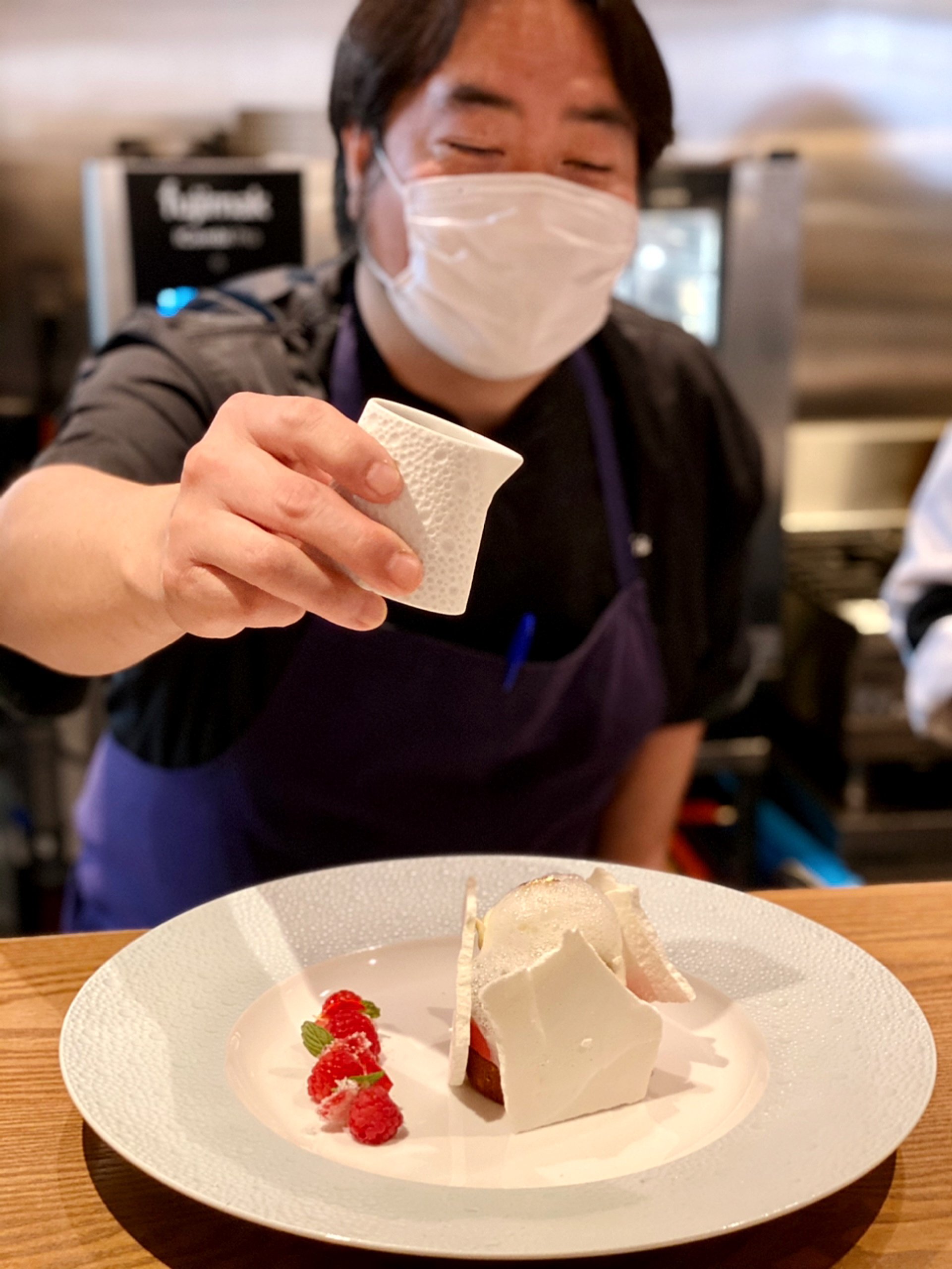 「VACHERIN（バシュラン）」